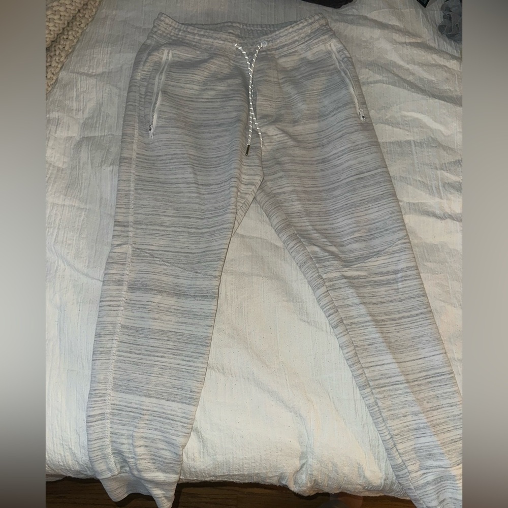 American Eagle Joggers